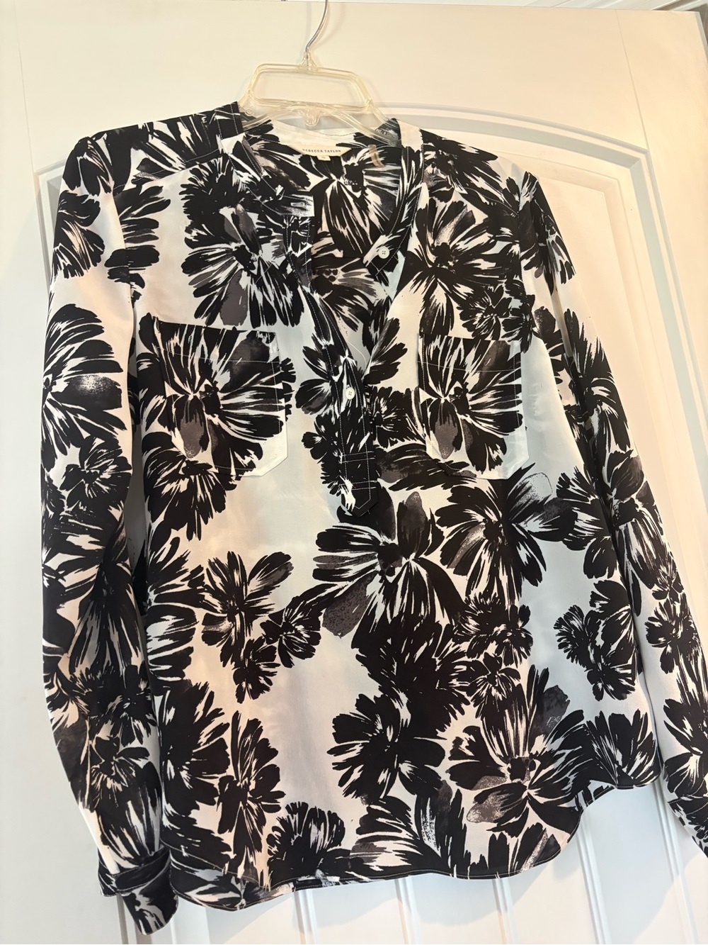 Rebecca Taylor silk Black & White Floral Button-Front Women’s Top